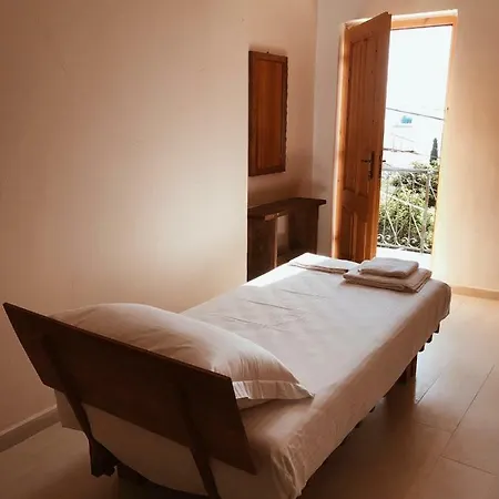 Szálloda Old Town Dhërmi