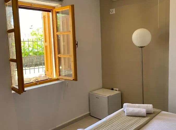 Old Town Hotel Dhermi